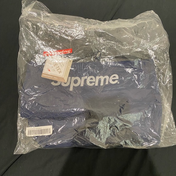 Supreme windstopper neck gaiter - Picture 1 of 3